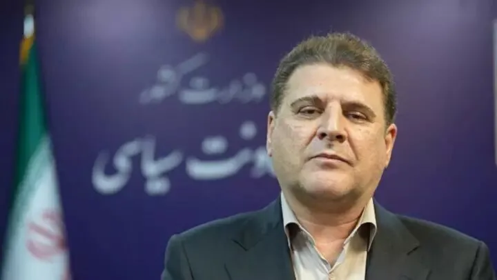 زینی‌وند: تورم قوانین در کشور یک معضل جدی است/ انتخابات شوراها لغو نشده است