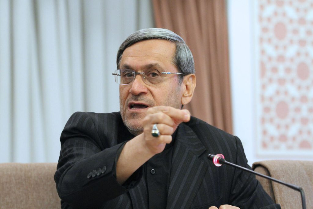 رفتارهای متناقض آمریکا تغییر دکترین هستهای ایران را توجیهپذیر می کند