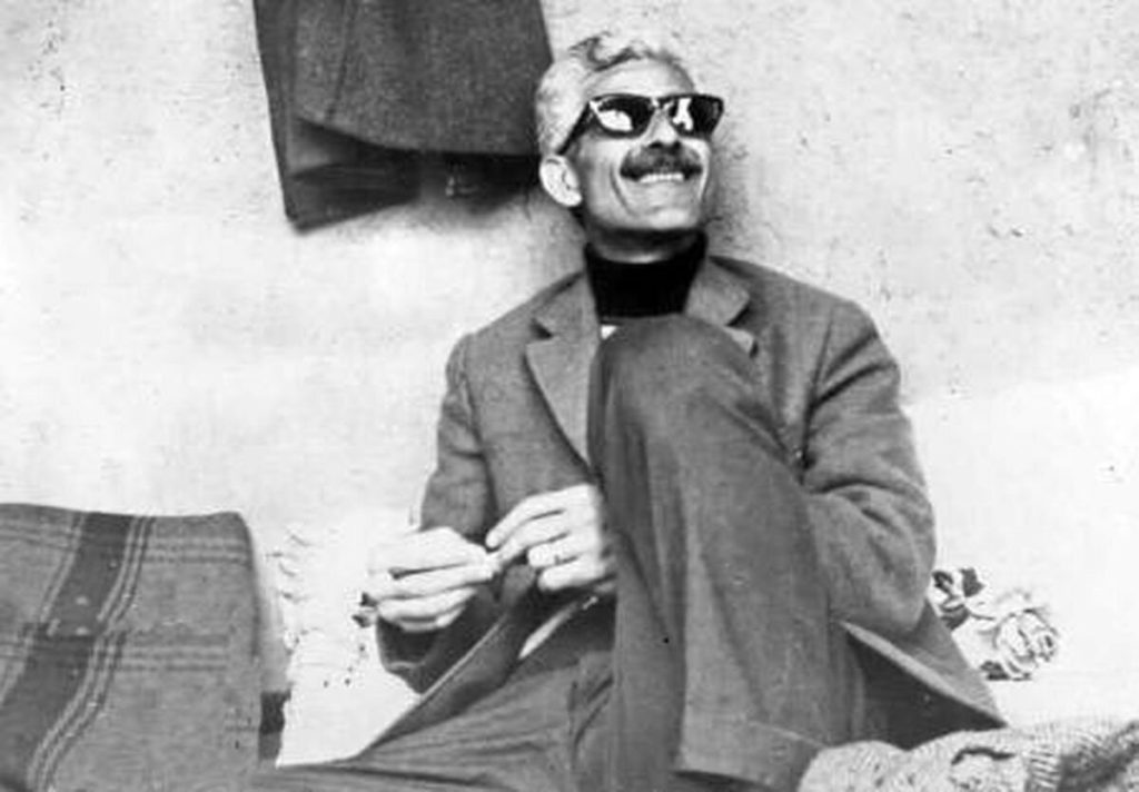 دست نوشته آل احمد در باره دینگرایی همسرش سیمین دانشور / با مذهب مدتهاست که پیمان عدم تعرض بستهام!