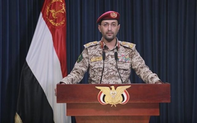 حمله موشکی و پهپادی انصارالله به شروره عربستان/ انبارهای سلاح و مهمات و اتاق هدایت عملیات علیه یمن، هدف گرفته شد