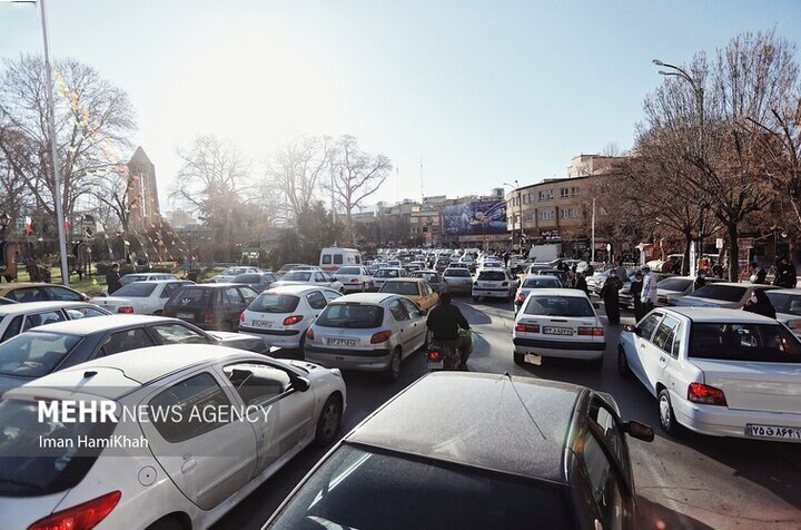 تردد ۲ میلیون خودروی بالای ۲۱ سال در کشور+ جزئیات