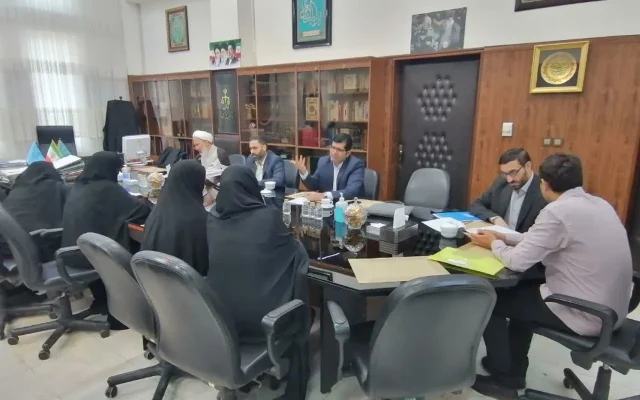 عدالت در دسترس؛ رسیدگی چهرهبهچهره مسئولان عالی قضایی قم به درخواستهای ۷۵۱ شهروند