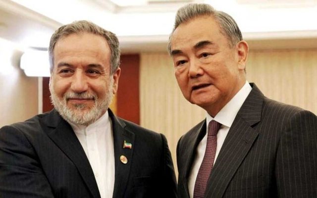چین بر گسترش همکاری با تهران برای حفاظت حقوق و منافع ایران تاکید کرد