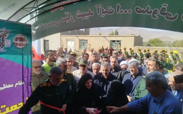 راهاندازی بیمارستان سیار فوقتخصصی «شهید صدوقی» نیروی زمینی سپاه در روستای دهسد همزمان با هفته دفاع مقدس