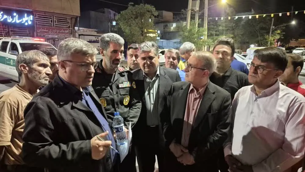 بازدید بامدادی استاندار از محل آتش‌سوزی نمایشگاه پاییزه یاسوج