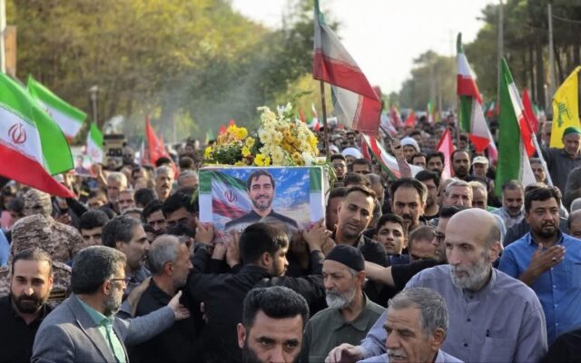 بدرقه باشکوه شهید محمدمهدی رضایی در یزد+فیلم