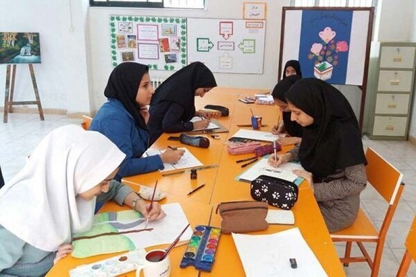 مشارکت ۳۰۰ کودک و نوجوان گرمساری در کلاس‌های اوقات فراغت کتابخانه‌ها