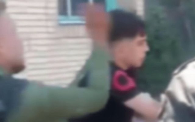 واکنش پلیس به انتشار فیلم برخورد ناپسند ماموران با یک متهم؛ جزئیات ماجرا | توضیحات مهم سردار محمدی