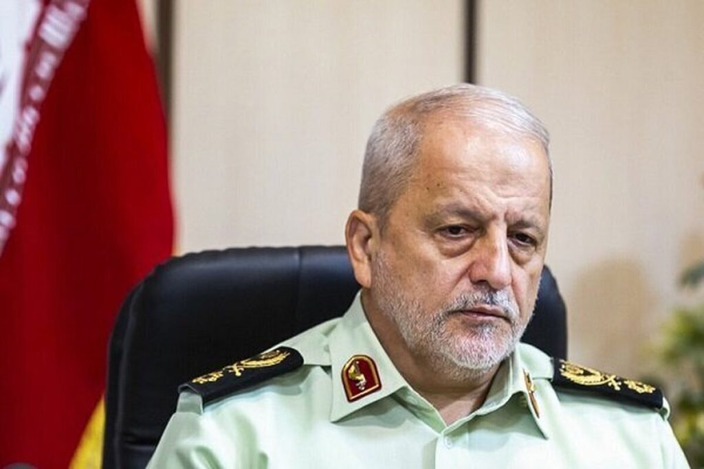 سردار احمدیمقدم: از ۲۹ فروردین تا ۲۵ خرداد حدود ۴۵ روز فروش نفتمان متوقف شد/ بعد از توافق ۹۰ میلیون بشکه نفتمان از محاصره خارج شد اما فروخته نشد!