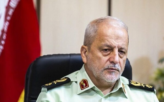 سردار احمدی‌مقدم: از ۲۹ فروردین تا ۲۵ خرداد حدود ۴۵ روز فروش نفت‌مان متوقف شد/ ‏بعد از توافق‌ ۹۰ میلیون بشکه نفت‌مان از محاصره خارج شد اما فروخته نشد!