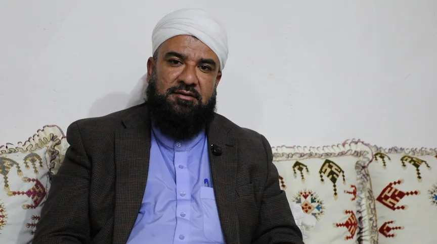 ترور مولوی گرگیج نشانه استیصال دشمن است/ شیعه و سنی در راه دفاع از انقلاب متحدند