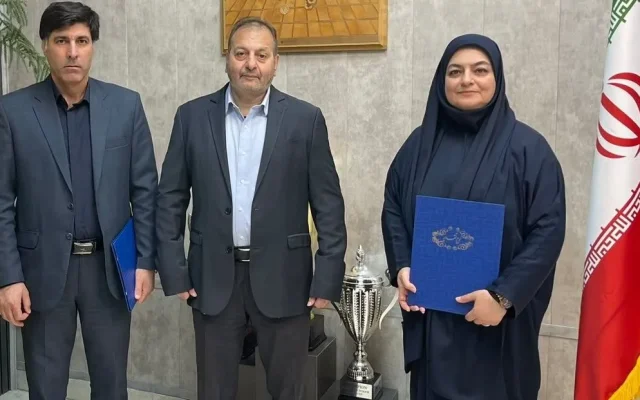 امضای توافق‌نامه بین فدراسیون هاکی و آموزش و پرورش تهران