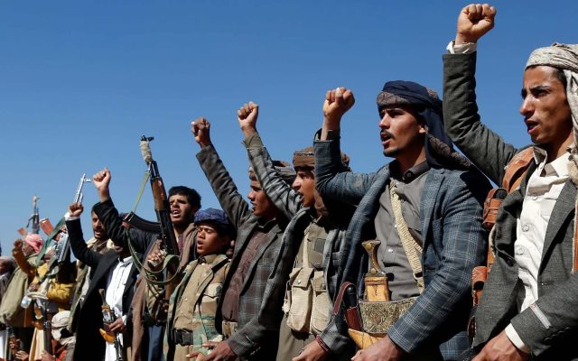 الاخبار: پیشروی نیروهای صنعا در جنوب یمن؛ ارتفاعات «کهبوب» در نزدیکی بابالمندب به کنترل انصارالله درآمد