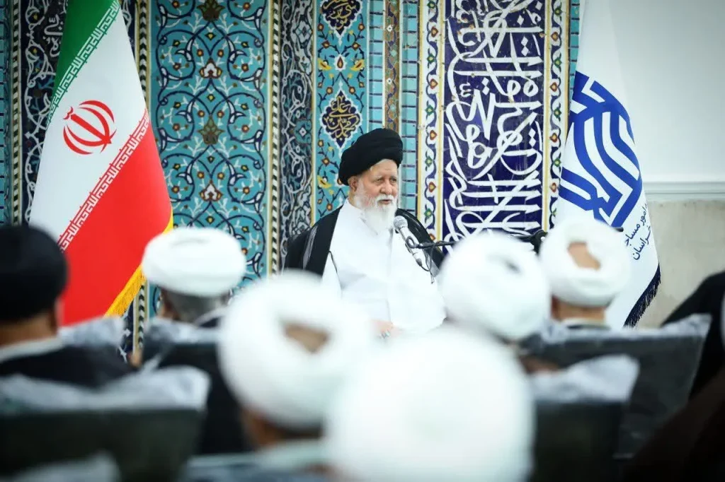 مدیریت تجمعات برای جلوگیری از سوءاستفاده دشمن ضروری است