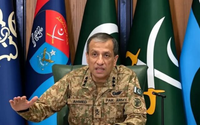 لحن متفاوت سخنگوی ارتش پاکستان درباره دفاع از عربستان