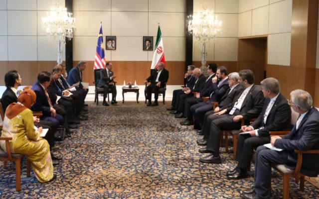 پزشکیان: ایران به دنبال جنگ نیست؛ لغو تحریم‌ها و احترام به حقوق ایران را می‌خواهیم