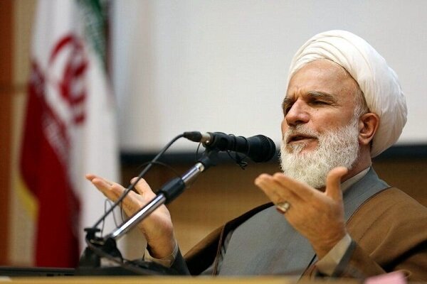 محمدی عراقی: آیت‌الله شبیری زنجانی از مبرزترین اساتید حوزه قم بود
