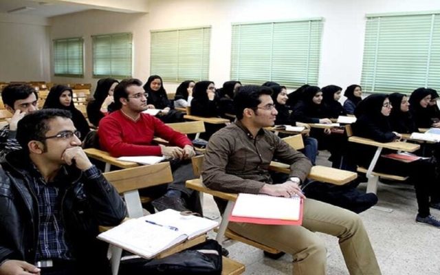 دانشگاهها باید زمینه رشد بیشتر کشور را فراهم کنند