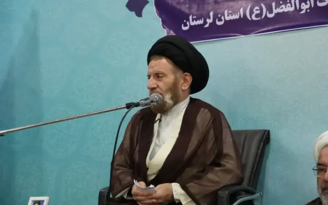 دفاع مقدس باید با زبان هنر برای نسل جدید تبیین شود