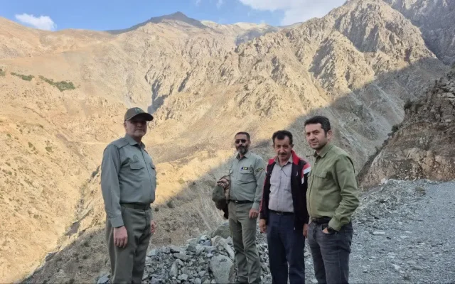بازدید میدانی مدیرکل منابع طبیعی قزوین از دو محدوده معدنی در الموت و طارم سفلی