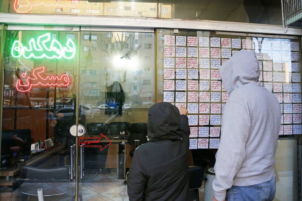ابهام در اجرای سقف ۲۵ درصدی اجاره‌بها؛ موجر و مستأجر راهی دادگاه شدند