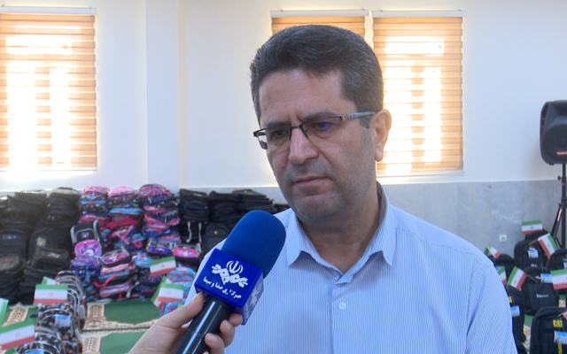 توزیع ۱۳ هزار و ۵۰۰ بسته تحصیلی بین دانش‌آموزان نیازمند
