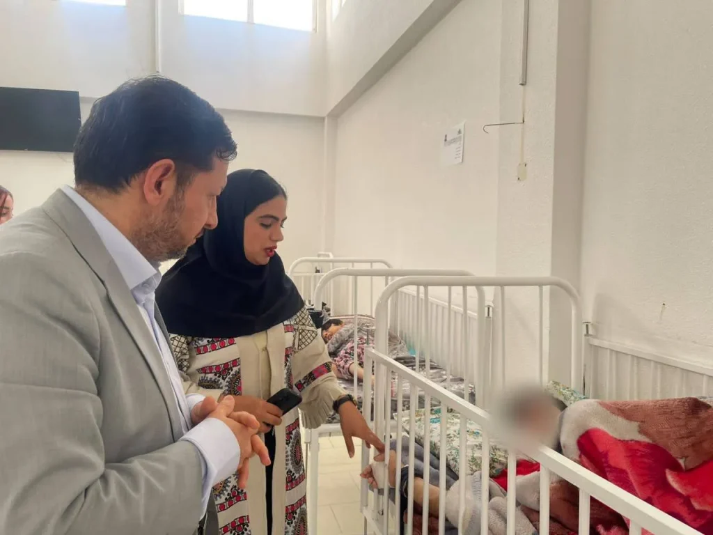 بازدید رئیس کل دادگستری استان بوشهر از مرکز توانبخشی دختران معلول ذهنی و جسمی/ تاکید بر حمایت دستگاه قضا از جامعه توانخواهان