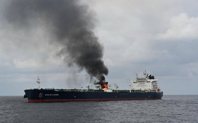 نفتکش متخلف با پرچم توگو در تنگه هرمز هدف قرار گرفت