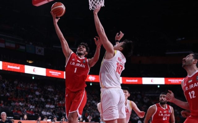 ایران - چین؛ نبرد برای مدال برنز بسکتبال بازی‌های آسیایی 2026؛ کوارتر اول چین 17- 12 ایران