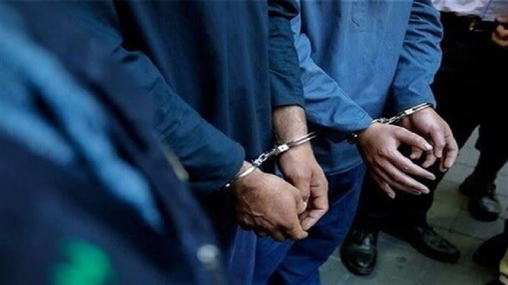 دستگیری فرد مرتبط با گروه سلطنت‌طلب‌
