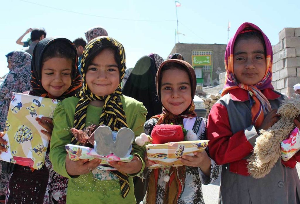 ارسال لوازمالتحریر اهدایی مردم تهران به سیستان و بلوچستان