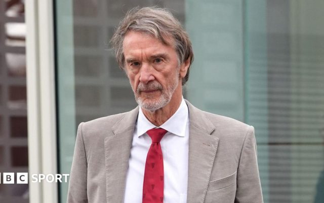 Ratcliffe 'must go' says Man Utd Muslim fan group