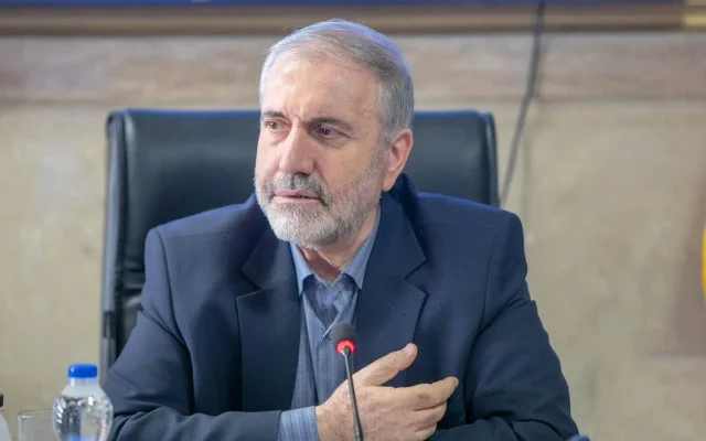 در شرایط جنگ و فشارهای اقتصادی، پیگیری طرحهای ستاد متوقف نمیشود