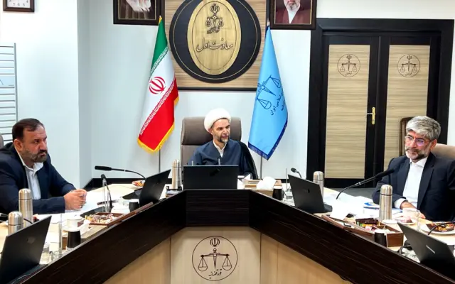 تأکید معاون اول قوه قضاییه بر اجرای دقیق قانون در پرونده گروه عظام و صیانت از تولید و اشتغال