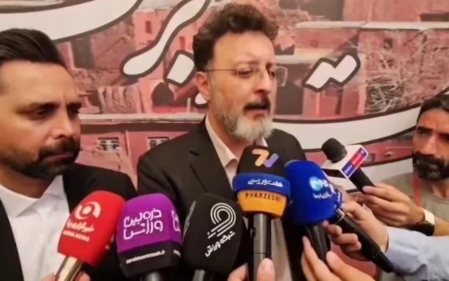 «حرکت و برکت» نماد همدلی مردم و معرفی ظرفیتهای گردشگری شهرستان/ از کوهستان کرکس تا کویر؛ نطنز مقصدی متنوع برای گردشگران