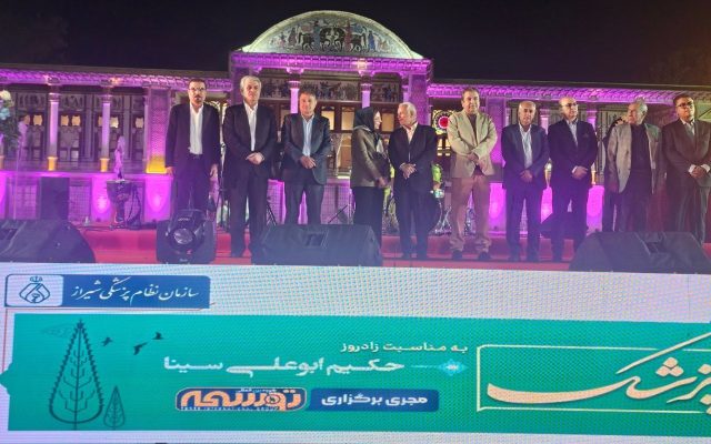 ضرورت حمایت از کادر درمان در برابر فشارهای اقتصادی