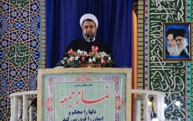 امام جمعه کرمان، پزشکیان را «جوانمردی از خطه جوانمردان آذربایجان» خواند/ پیام خالی شدن سالن سازمان ملل در زمانی سخنرانی نتانیاهو چه بود؟