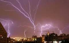 پیش بینی هوای تهران فردا یکشنبه 22 شهریور/ رگبار و وزش باد شدید در استان
