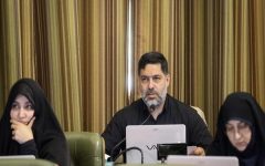 تقلیل مسائل زنان ایرانی به موضوع حجاب، نادیده گرفتن دستاوردها است