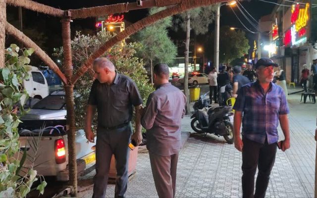 شهرداری با متخلفان سد معبر پارک شهید مطهری کرمان برخورد کرد