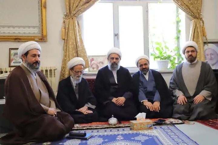 مدیر حوزههای علمیه خواهران کشور با آیتالله باقری بنابی دیدار کرد+ تصاویر