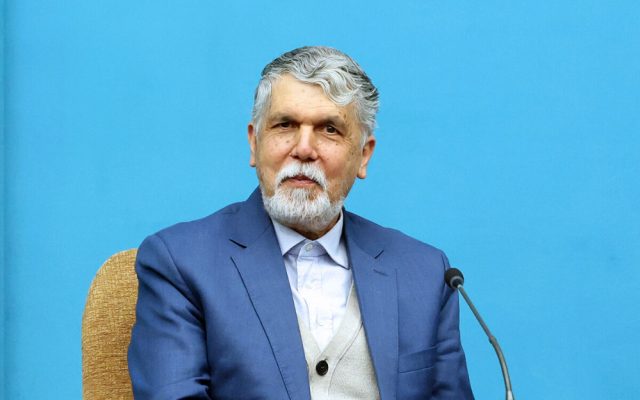 وزیر فرهنگ و ارشاد اسلامی: زبان فارسی ضامن هویت ملی است