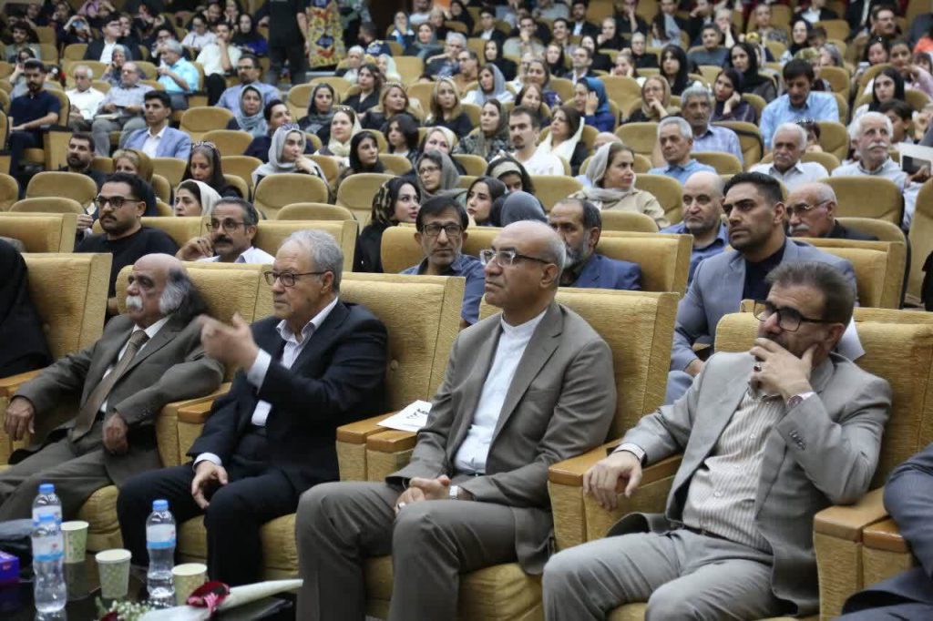 شاهنامه، شناسنامه هویتی و ستون فقرات خودآگاهی ملی ایرانیان است