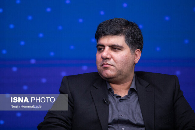 ۳ساعت در فضای مجازی و خطر اعتیاد دیجیتال کودکان / خانوادهها نظارت کنند