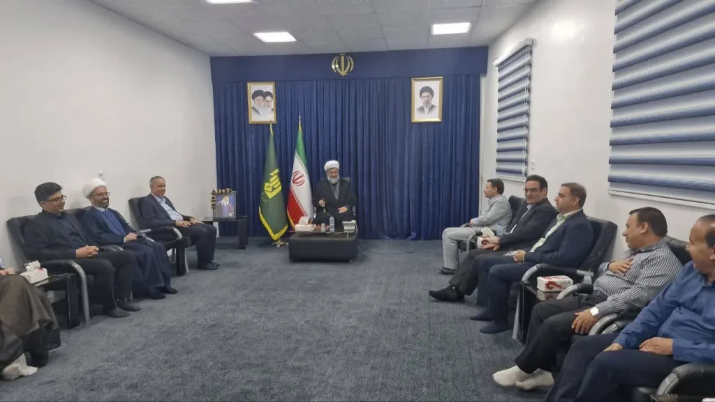 رئیس کل دادگستری استان بوشهر با امام جمعه دشتی دیدار کرد