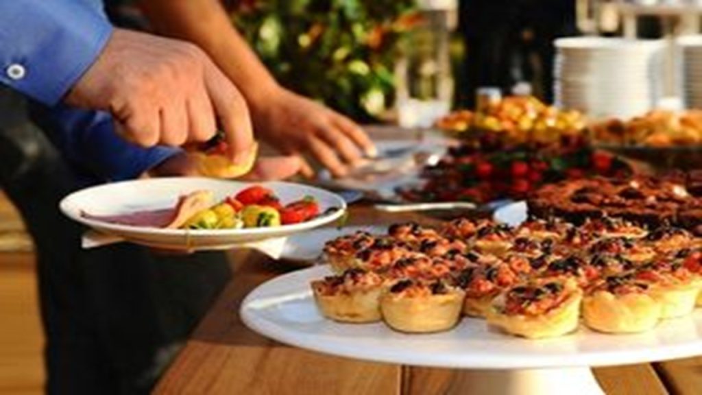 بهترین ساعت شام چه زمانی است؟