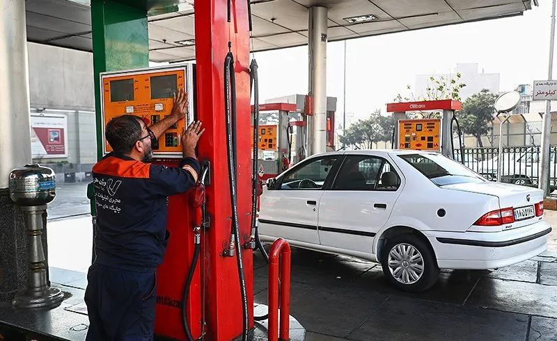 آغاز آزمون بنزین ۱۰ هزار تومانی