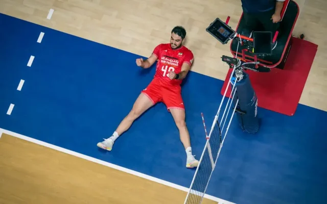 جنگ صدرنشینی؛/ زنده با نبرد نفس‌گیر از فوکوئوکا: ایران 2 - چین 1