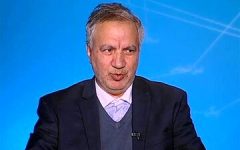 انتقاد شدید عطاءالله مهاجرانی از تندروی ها علیه پزشکیان در تجمعات شبانه/ مگر رهبری نگفتند: «حتی اختلافات موجه را هم به میان مردم نیاورید و وحدت را نشکنید»؟