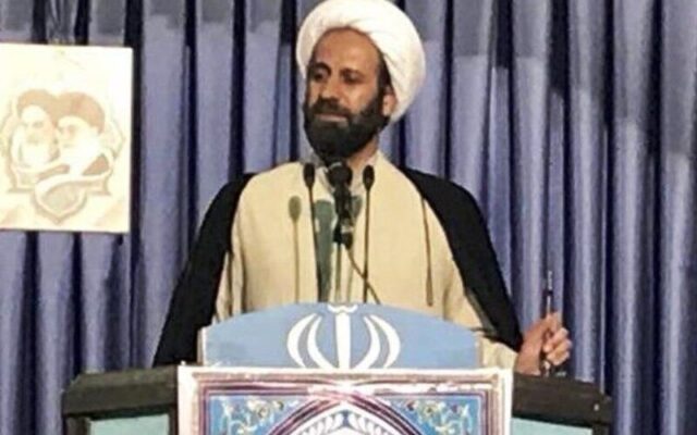 امام‌جمعه موقت خرم‌آباد: کشت گیاهان مخدر از جنبه‌های شرعی و امنیتی زیان‌بار است و نباید صرفاً از زاویه کسب درآمد و تولیدات دارویی به آن نگاه کرد